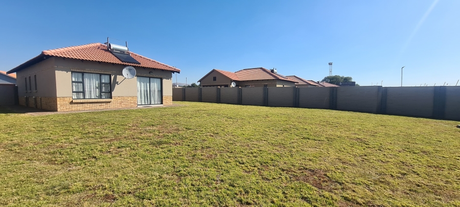 3 Bedroom Property for Sale in Hexrivier Lifestyle Estate North West
